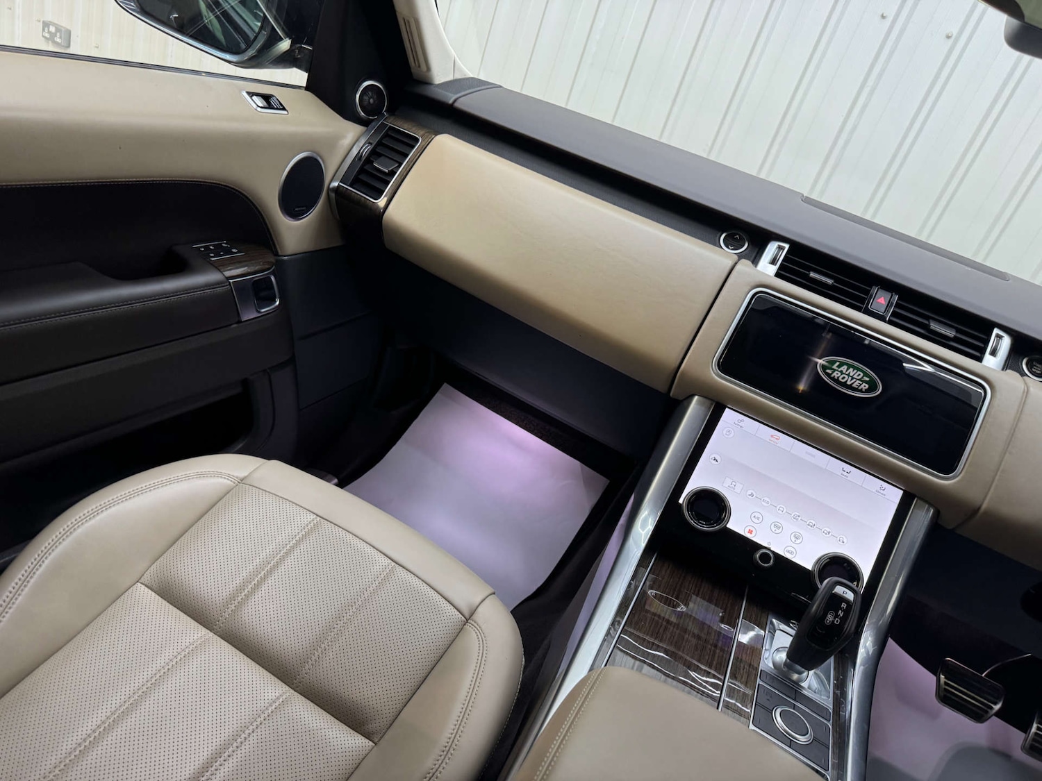 Used Land Rover Range Rover Sport 2018 for sale - 76698039: Photo 45