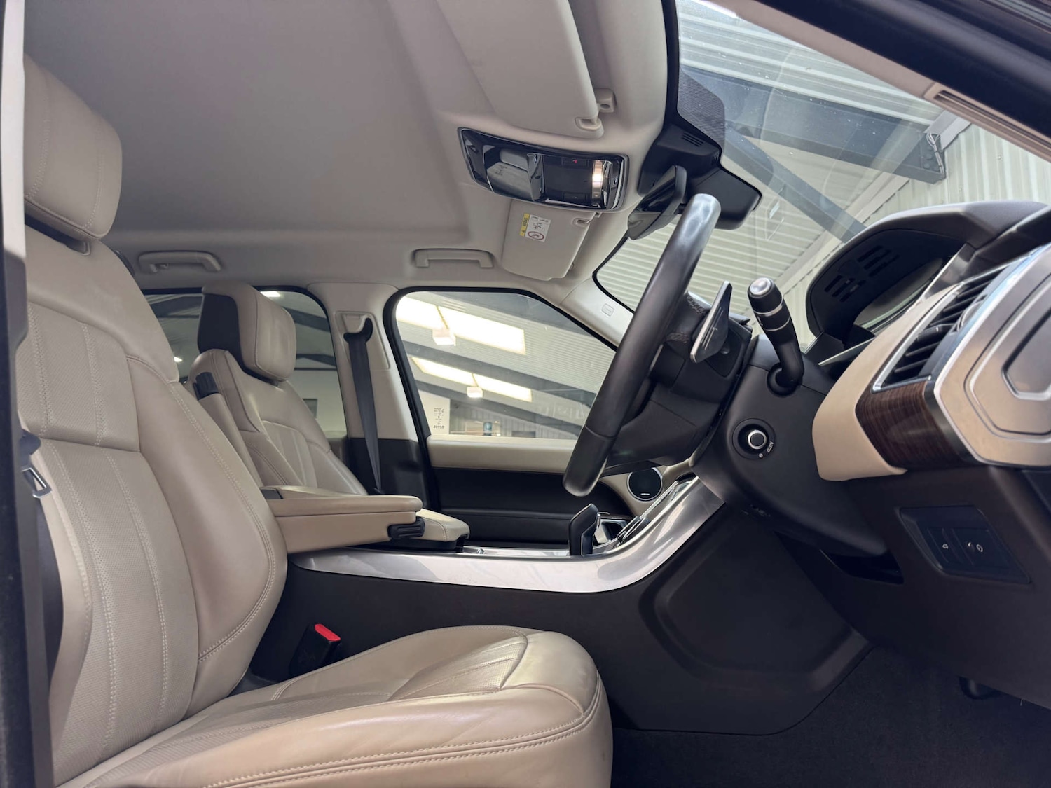 Used Land Rover Range Rover Sport 2018 for sale - 76698039: Photo 51