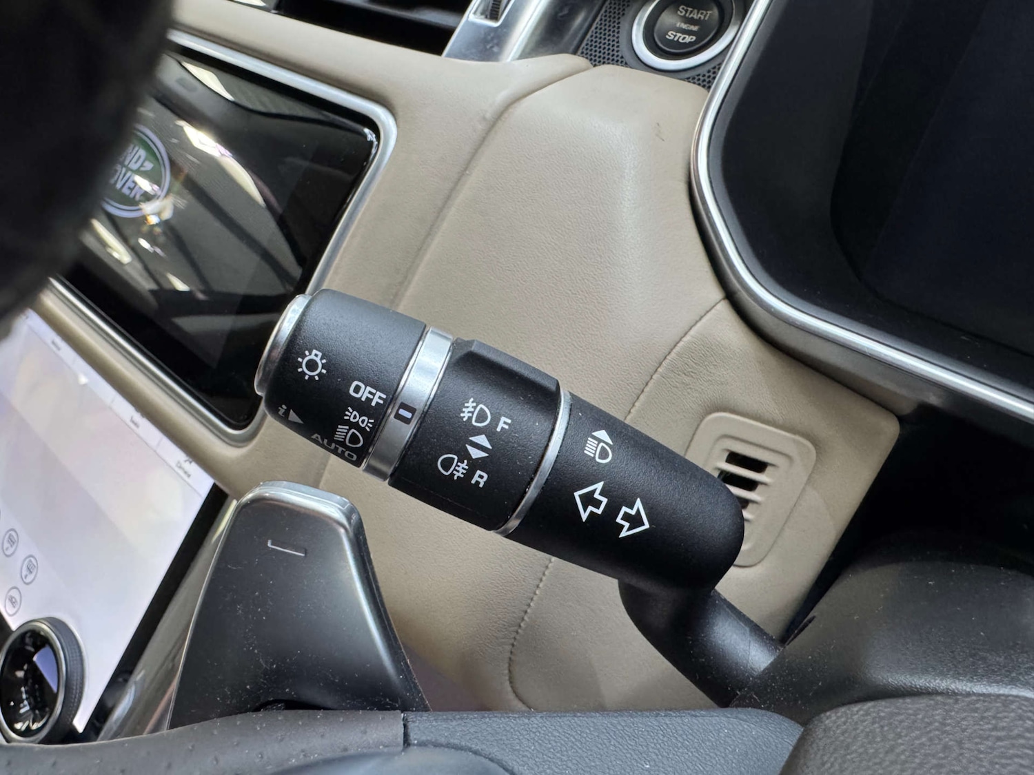 Used Land Rover Range Rover Sport 2018 for sale - 76698039: Photo 70