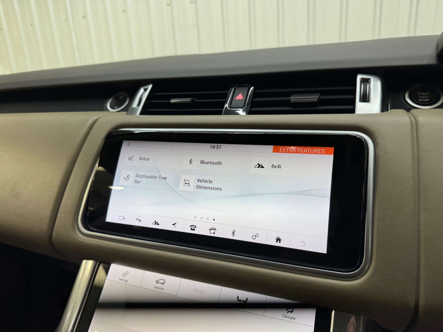 Used Land Rover Range Rover Sport 2018 for sale - 76698039: Photo 82