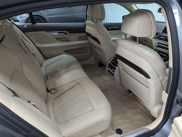Used BMW 7 Series 2017 for sale - 76278185: Photo 53
