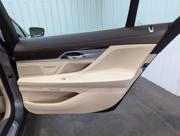 Used BMW 7 Series 2017 for sale - 76278185: Photo 58