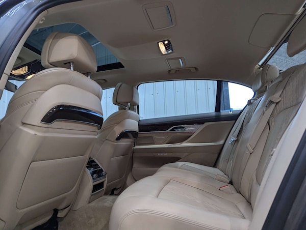 Used BMW 7 Series 2017 for sale - 76278185: Photo 60