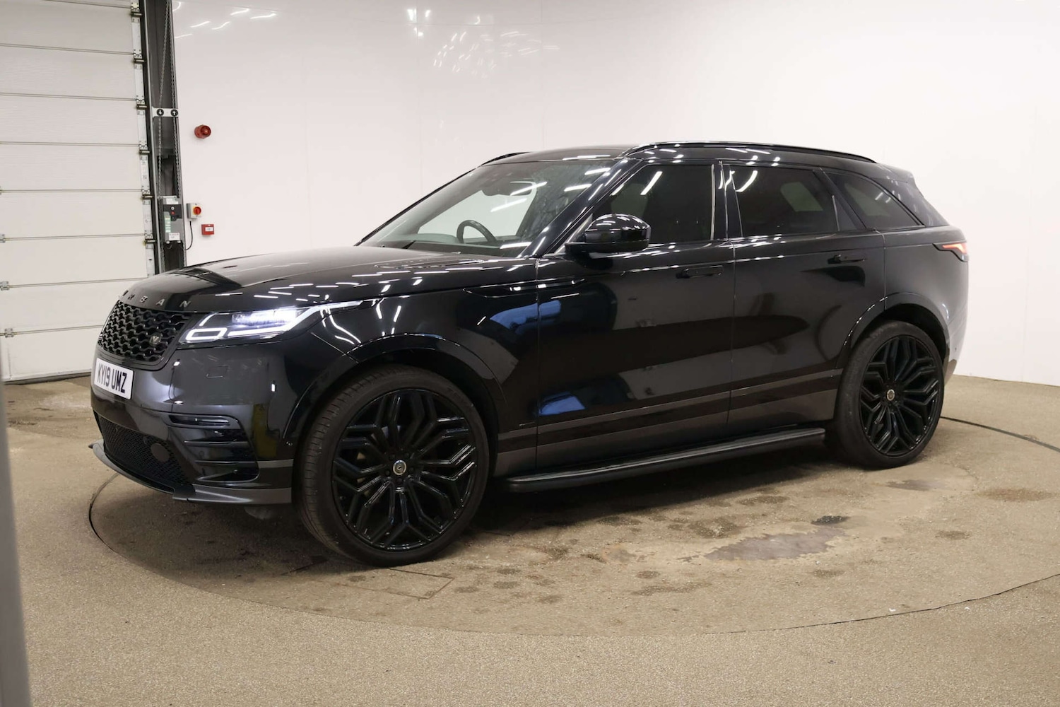 Used Land Rover Range Rover Velar 2019 for sale - 76979289: Photo 18