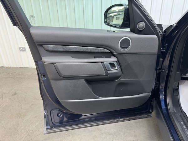 Used Land Rover Discovery 2019 for sale - 76278224: Photo 57