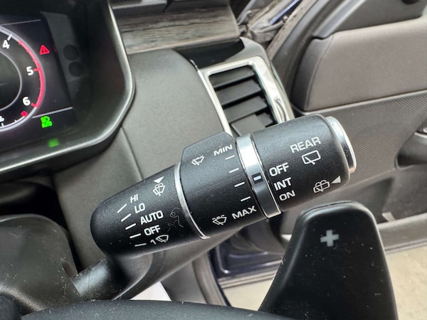 Used Land Rover Discovery 2019 for sale - 76278224: Photo 65