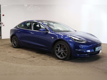 Used Tesla Model 3 2019 for sale - 76588704: Photo
