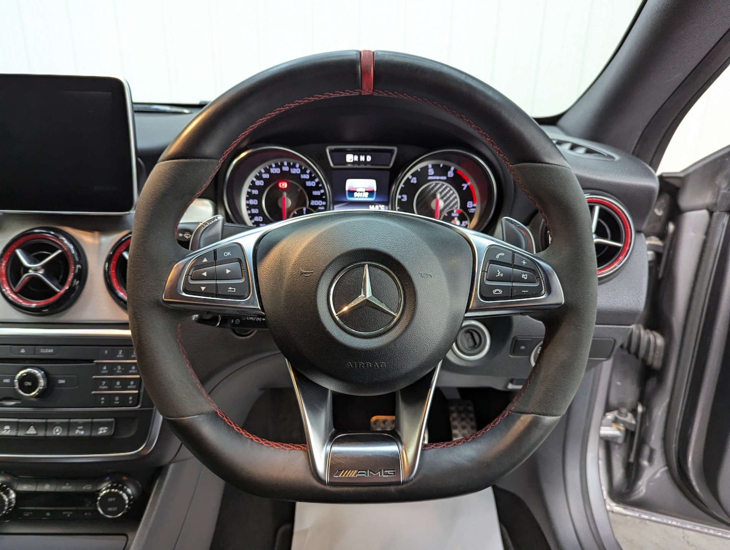 Used Mercedes-Benz CLA 2016 for sale - 76278544: Photo 74