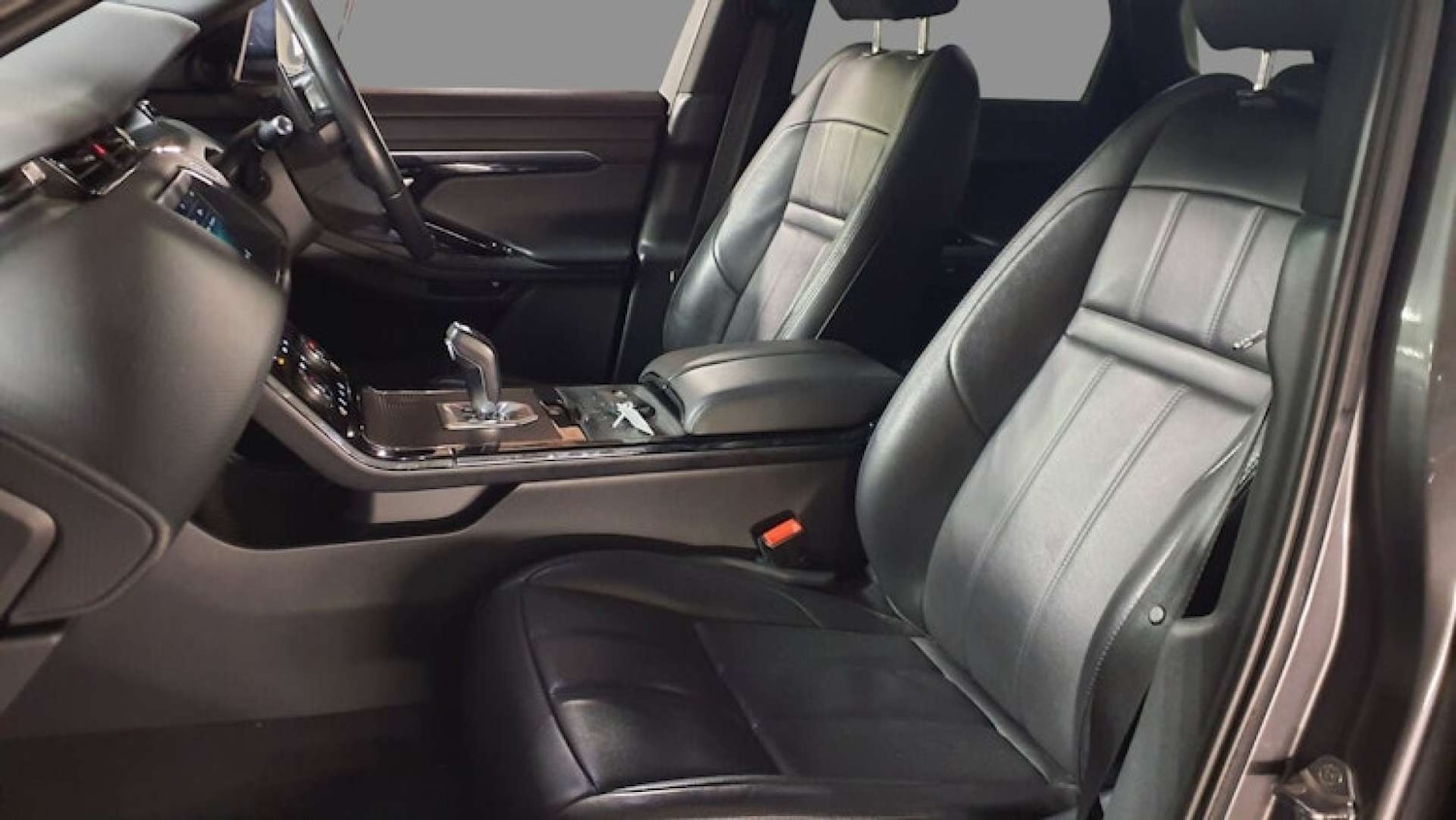 Used Land Rover Range Rover Evoque 2019 for sale - 76629625: Photo 4