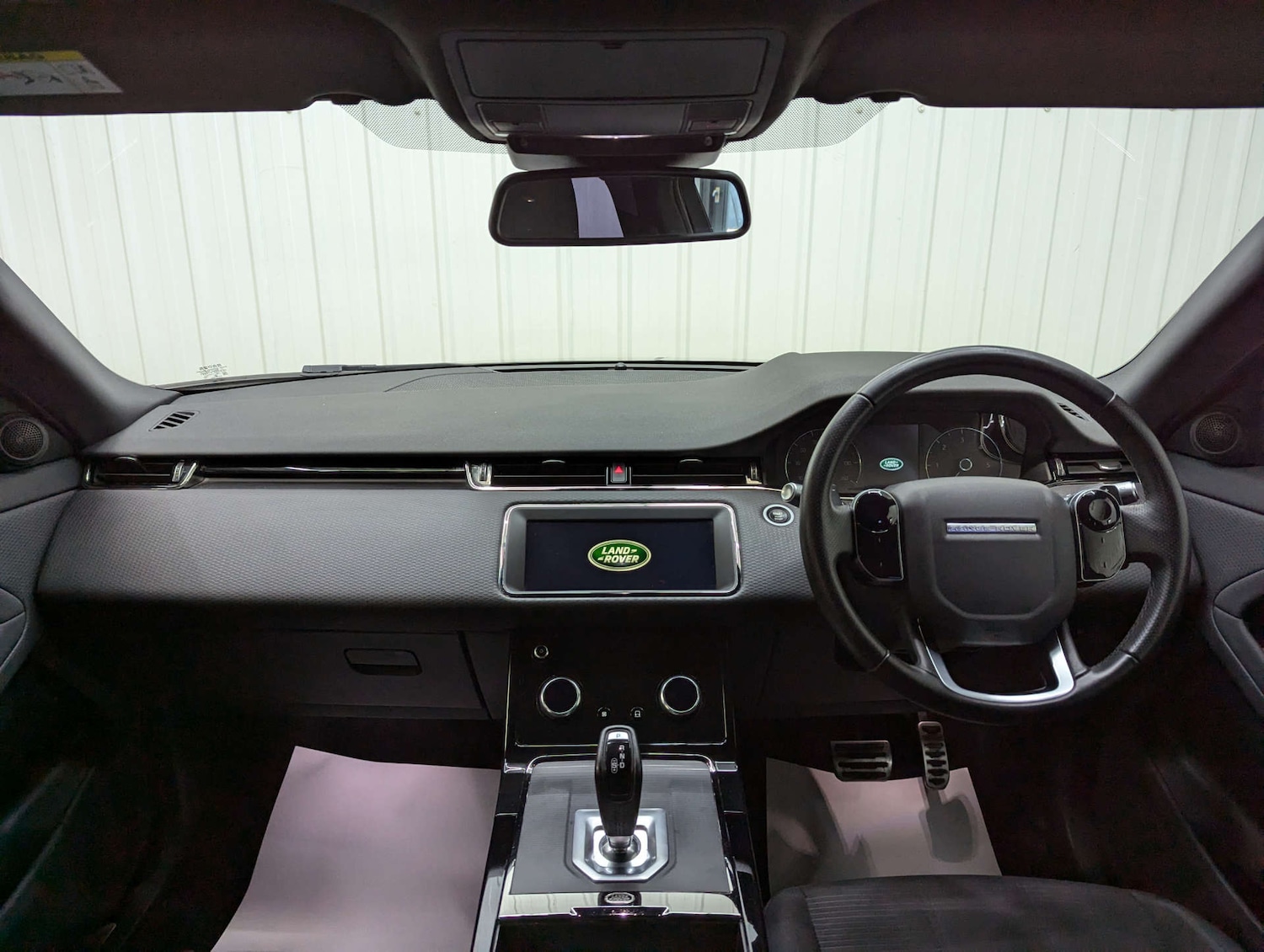 Used Land Rover Range Rover Evoque 2019 for sale - 76600548: Photo 2