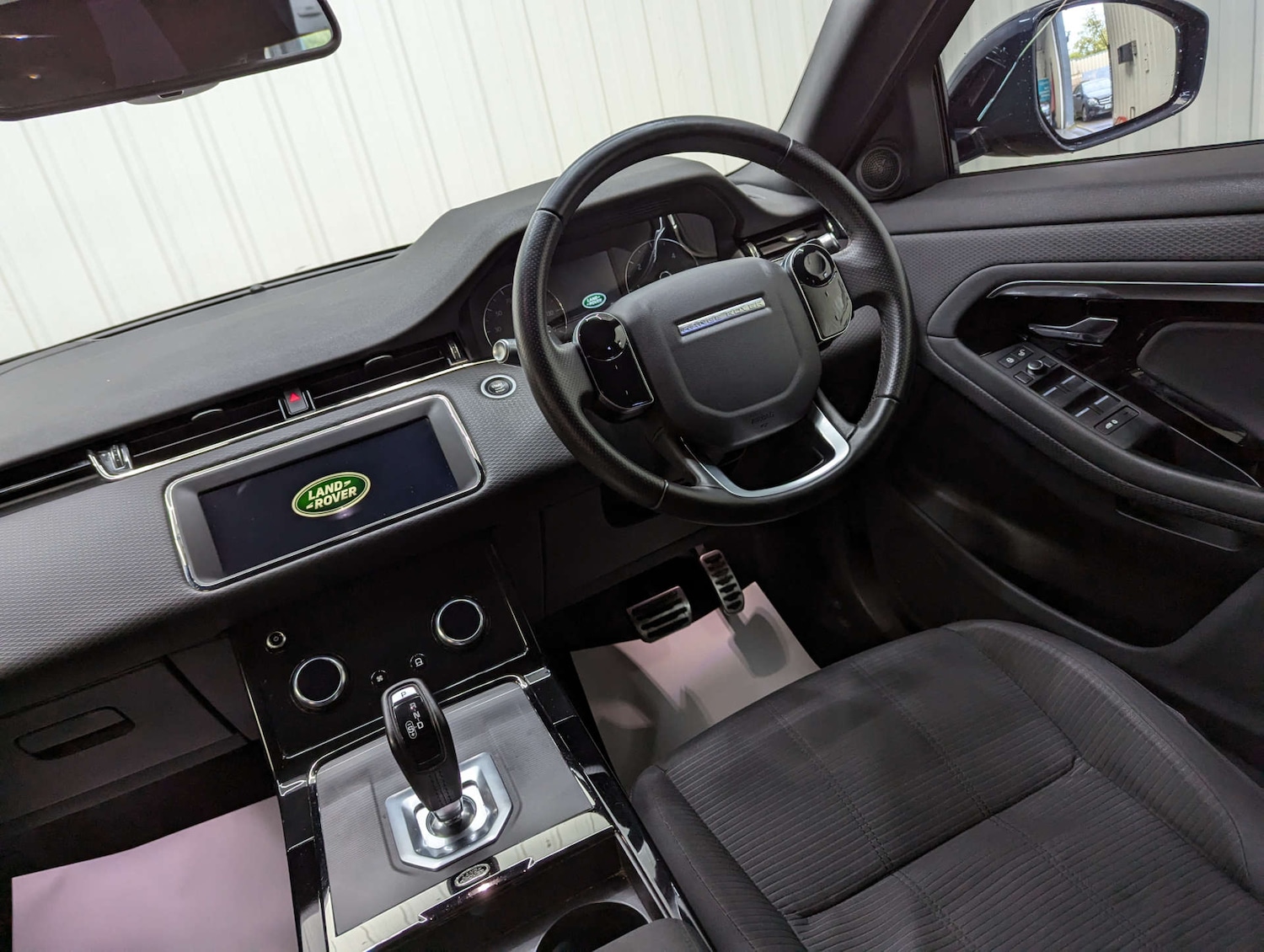 Used Land Rover Range Rover Evoque 2019 for sale - 76600548: Photo 48
