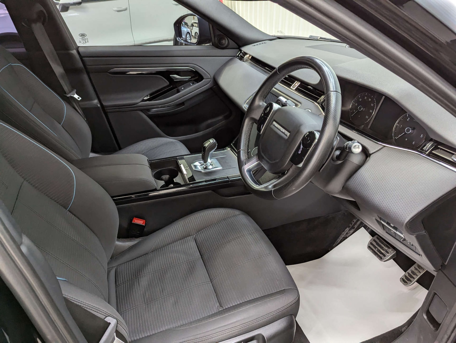 Used Land Rover Range Rover Evoque 2019 for sale - 76600548: Photo 49