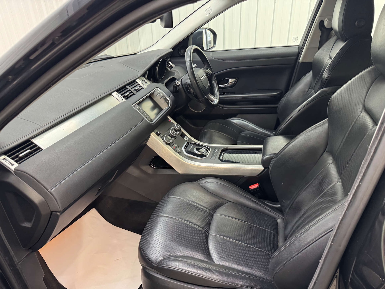 Used Land Rover Range Rover Evoque 2017 for sale - 77403469: Photo 57