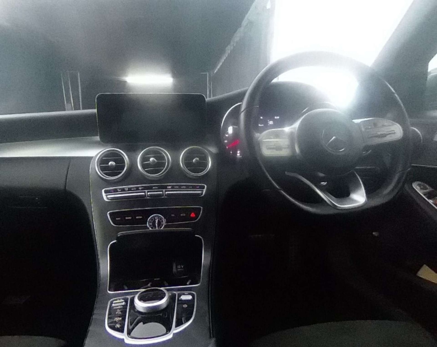 Used Mercedes-Benz C Class 2019 for sale - 77201559: Photo 4