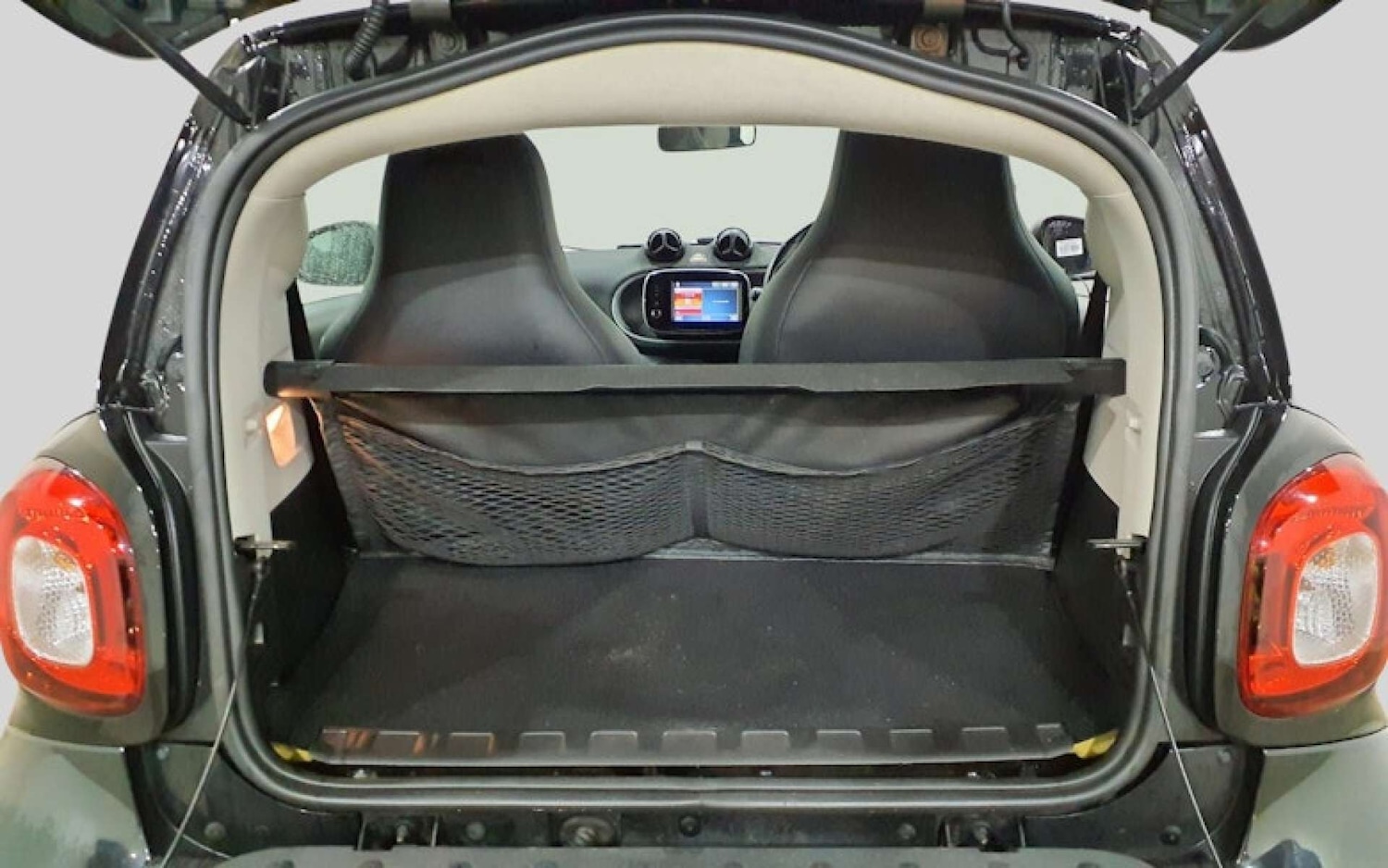 Used smart fortwo 2017 for sale - 77198020: Photo 18