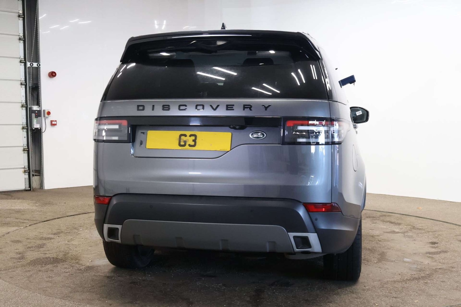 Used Land Rover Discovery 2017 for sale - 76681902: Photo 15