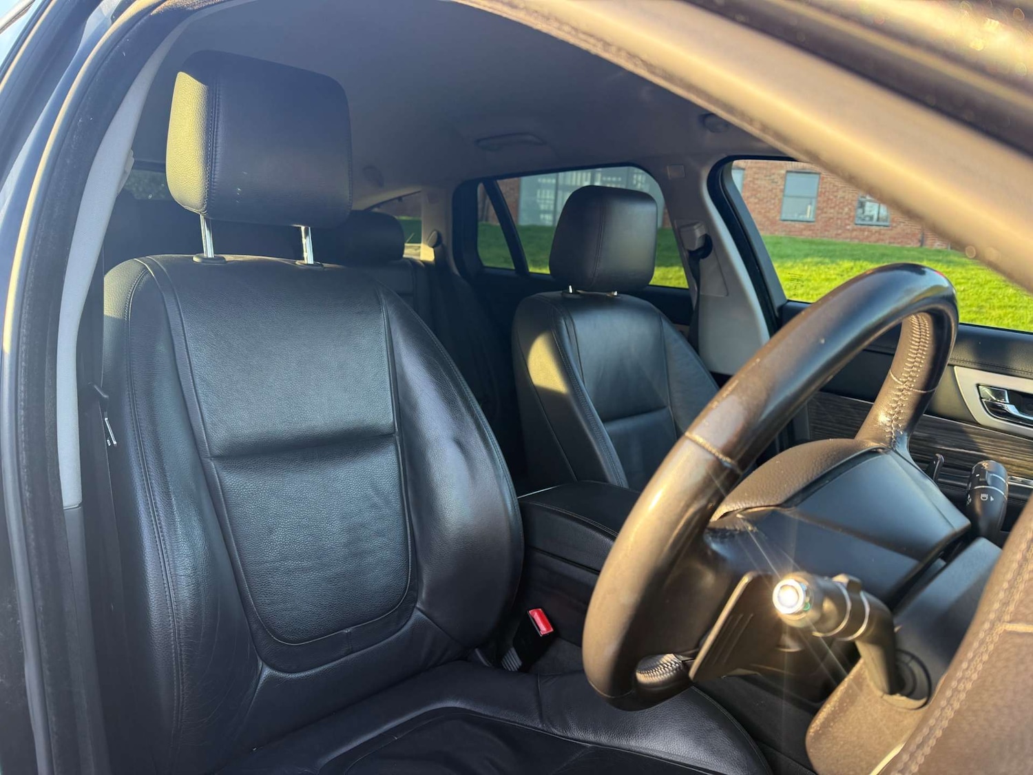 Used Jaguar XF 2015 for sale - 77655674: Photo 3