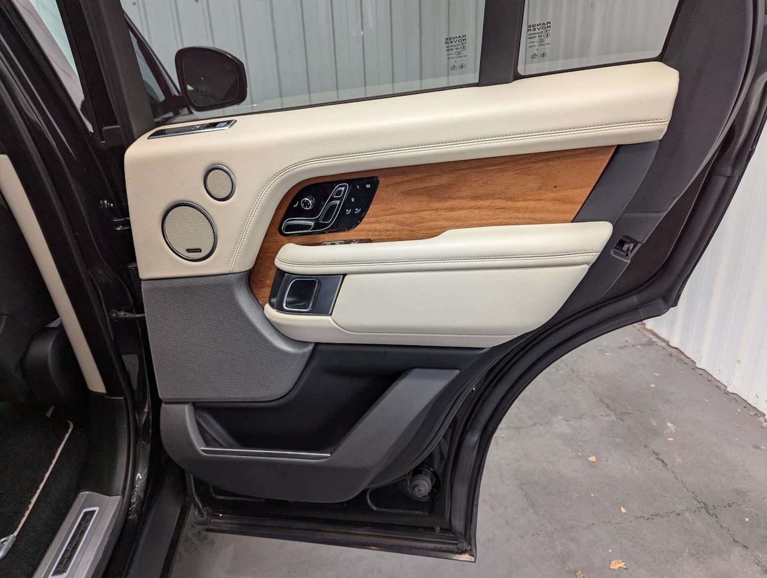 Used Land Rover Range Rover 2018 for sale - 76363921: Photo 64