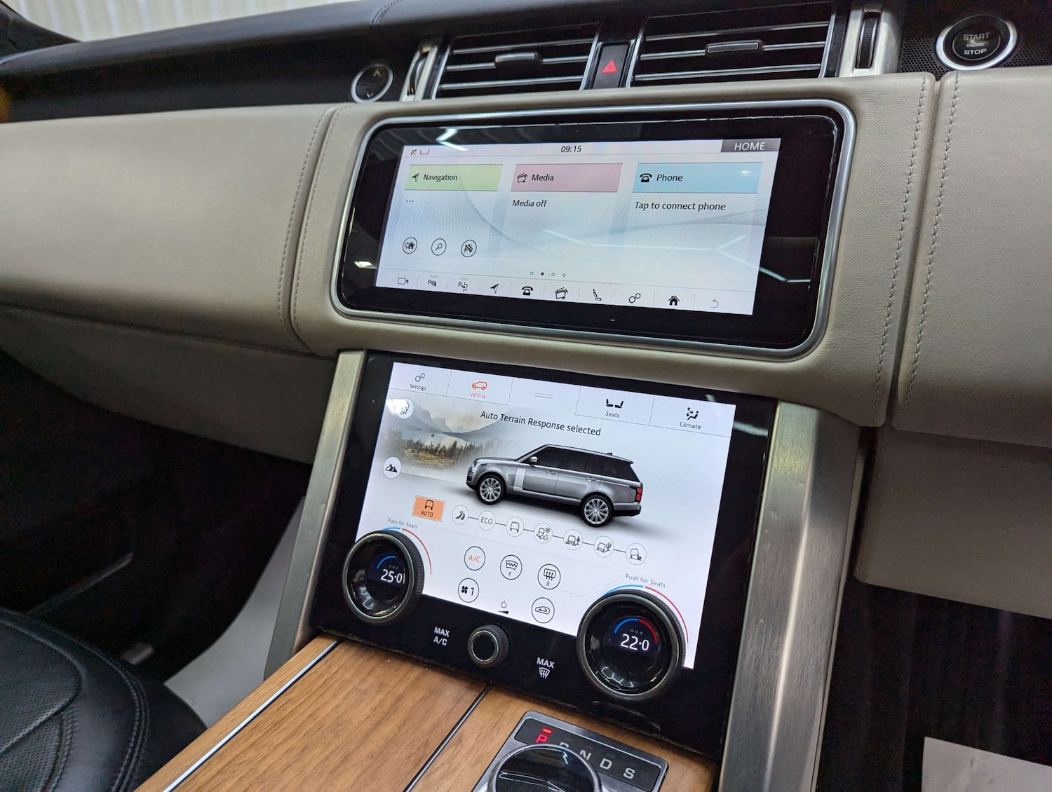 Used Land Rover Range Rover 2018 for sale - 76363921: Photo 83