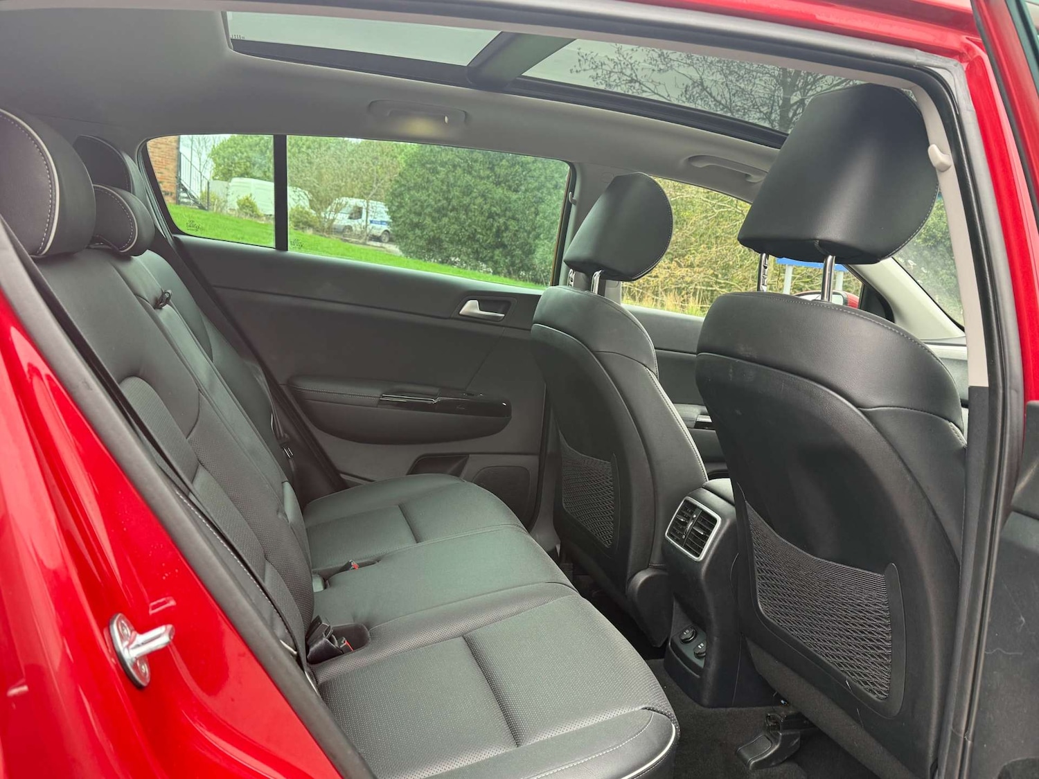 Used Kia Sportage 2017 for sale - 77536216: Photo 3