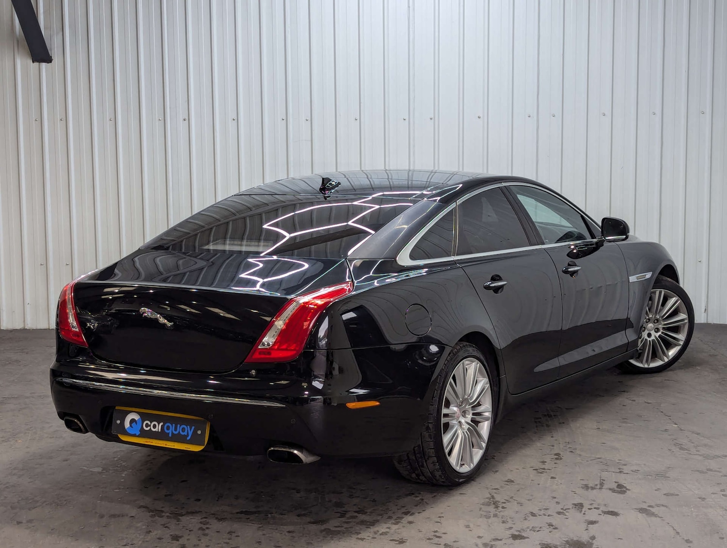 Used Jaguar XJ 2015 for sale - 76091324: Photo 10