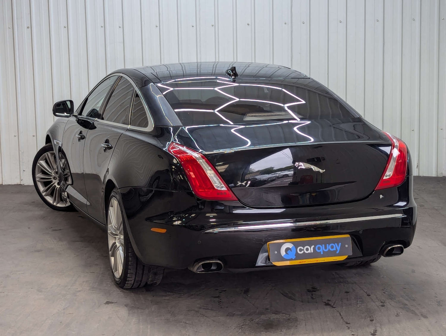 Used Jaguar XJ 2015 for sale - 76091324: Photo 12