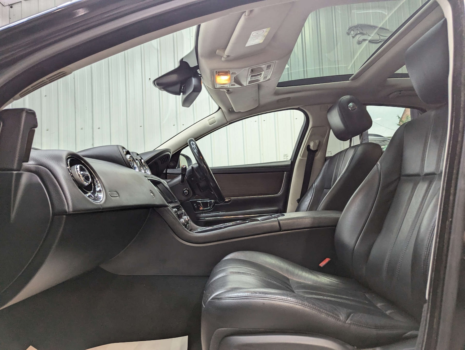 Used Jaguar XJ 2015 for sale - 76091324: Photo 55
