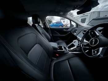 Used Jaguar I-Pace 2020 for sale - 77022500: Photo