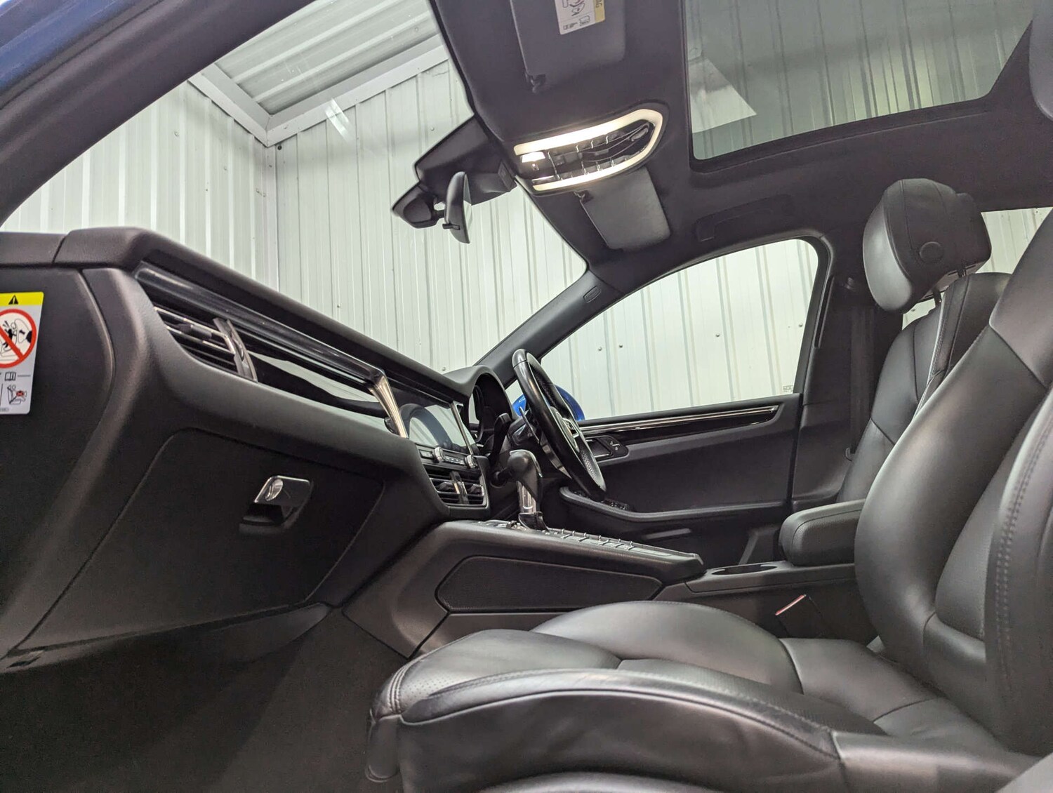 Used Porsche Macan 2019 for sale - 76845374: Photo 54