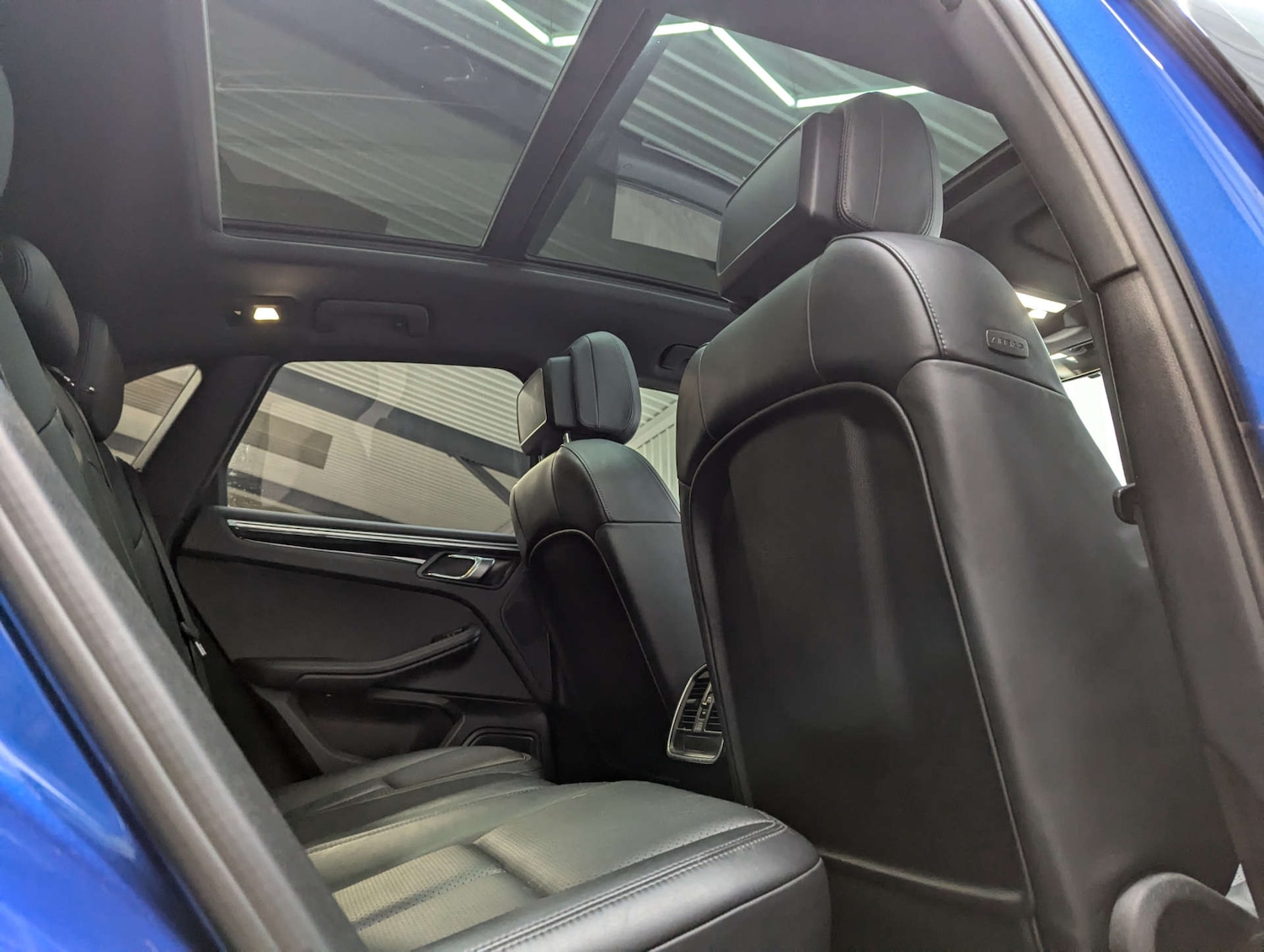 Used Porsche Macan 2019 for sale - 76845374: Photo 60