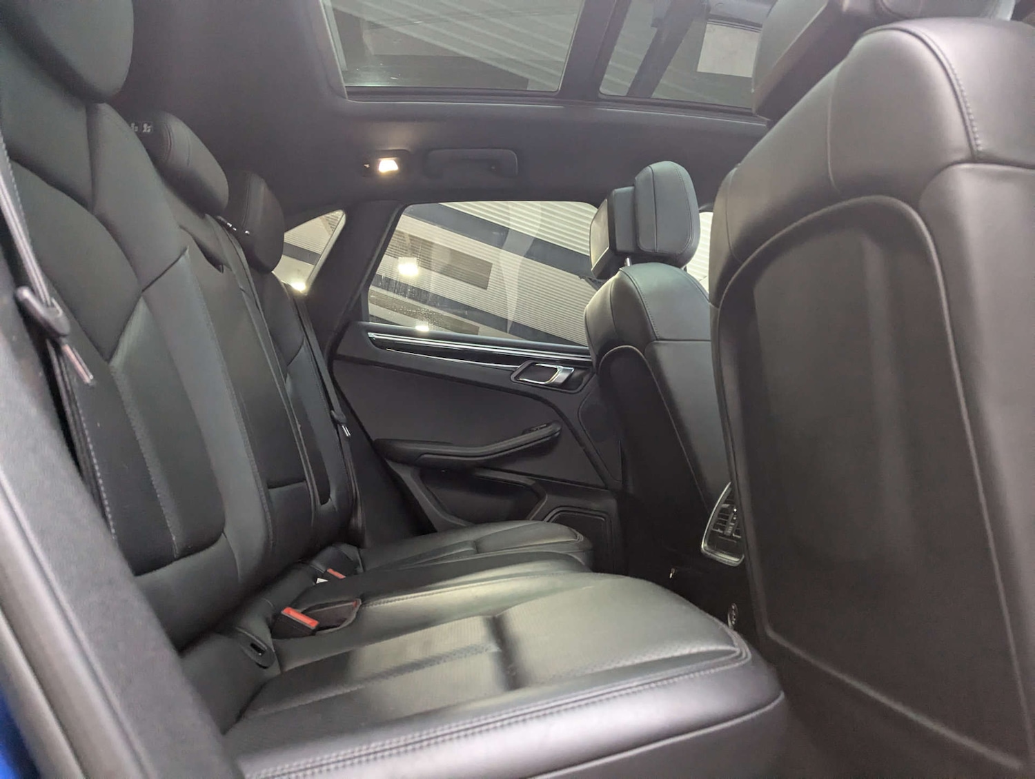 Used Porsche Macan 2019 for sale - 76845374: Photo 62