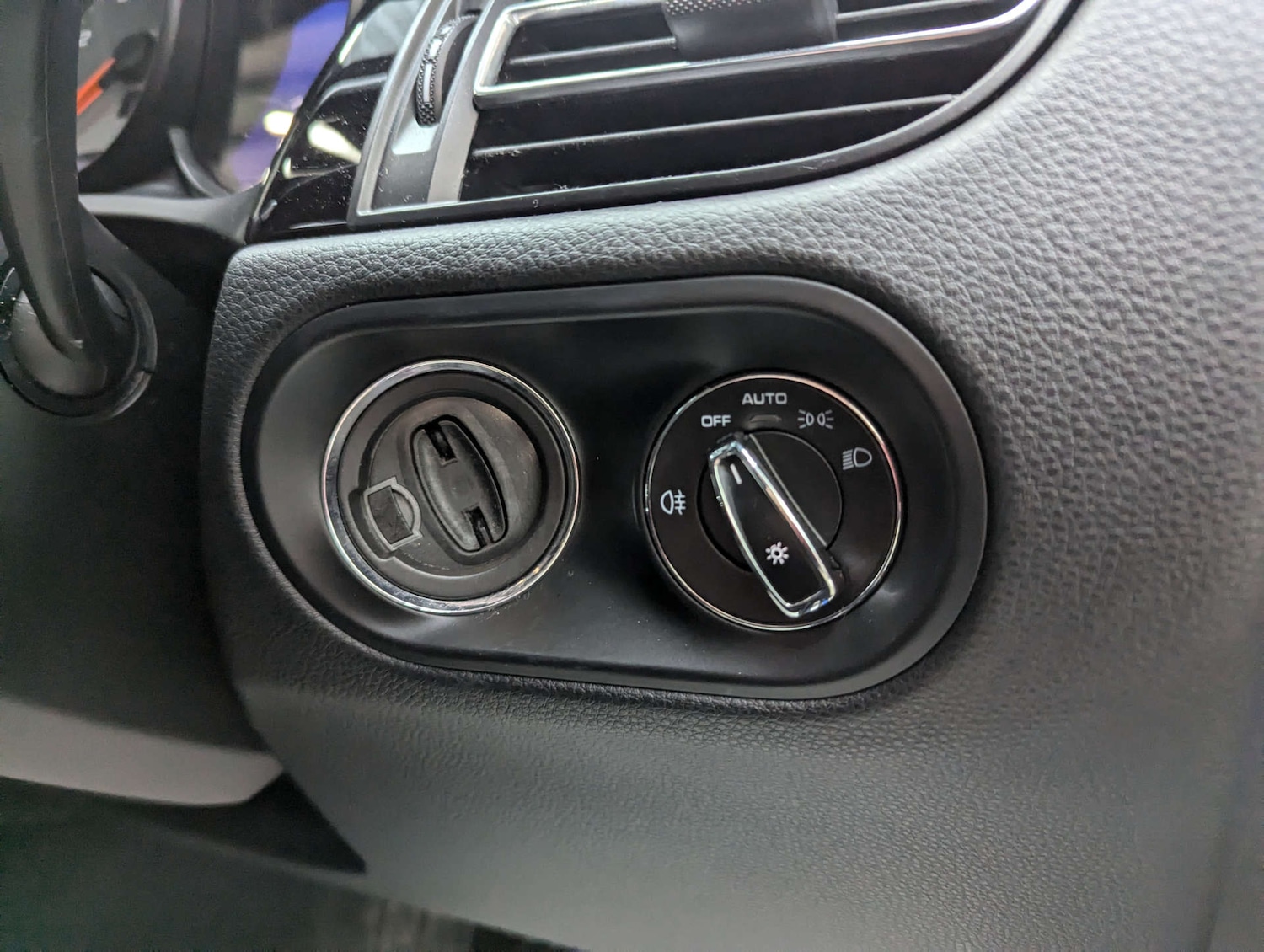 Used Porsche Macan 2019 for sale - 76845374: Photo 84