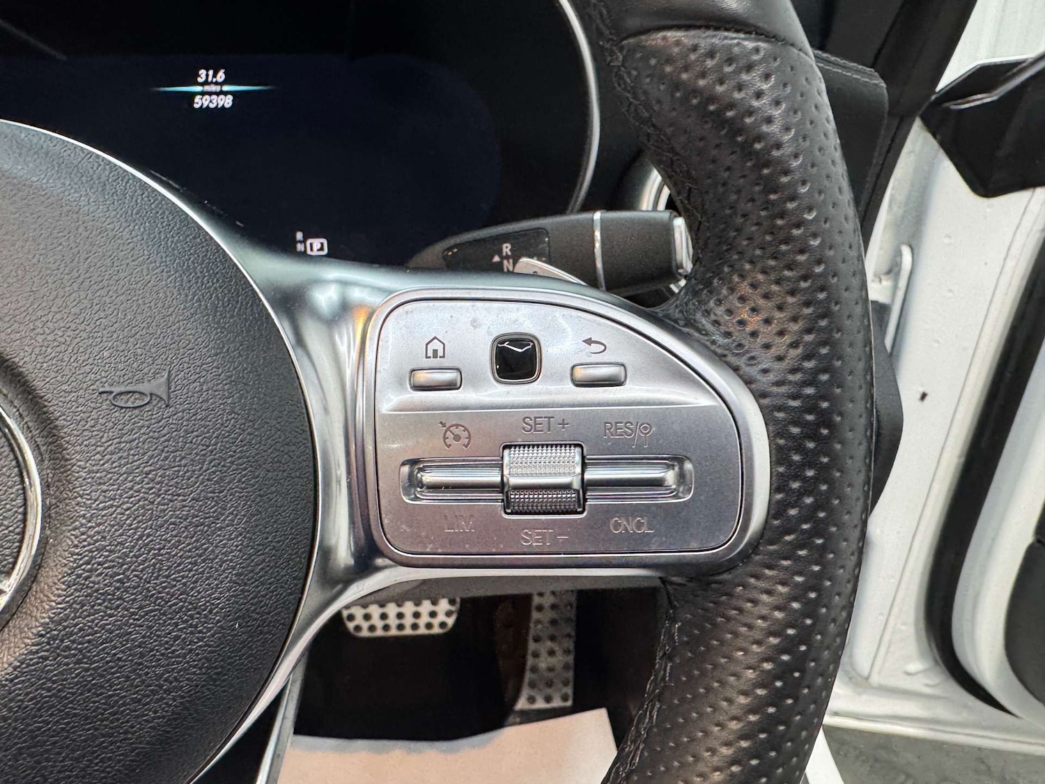 Used Mercedes-Benz C Class 2019 for sale - 76527100: Photo 46