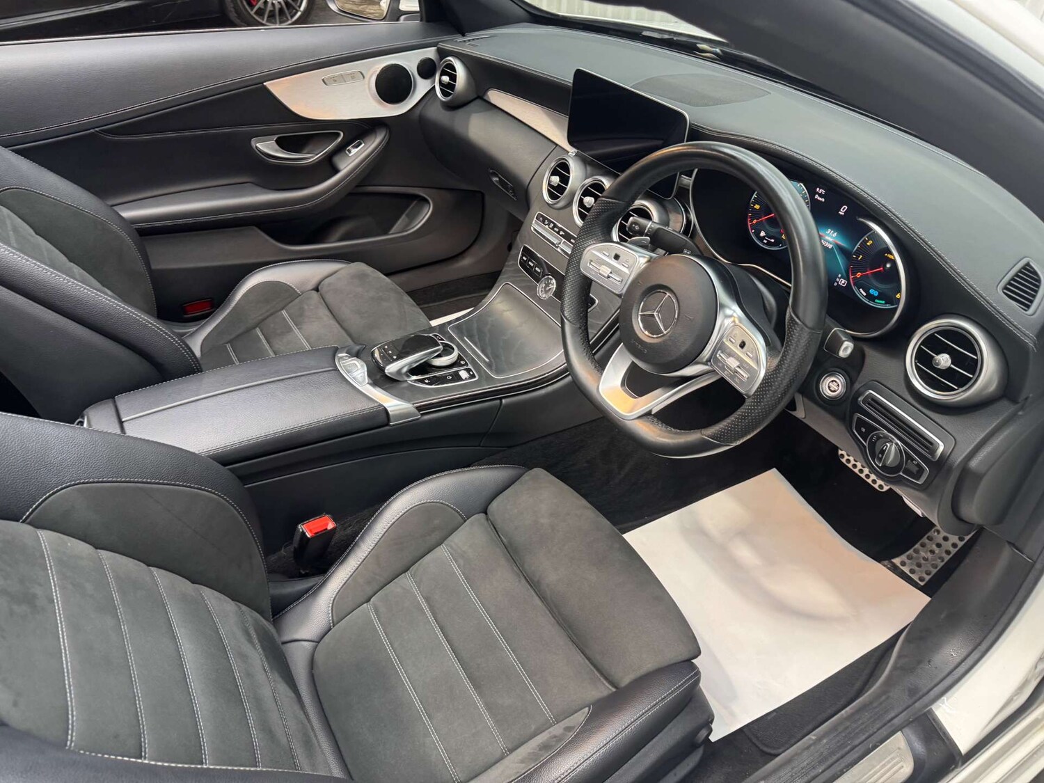 Used Mercedes-Benz C Class 2019 for sale - 76527100: Photo 54