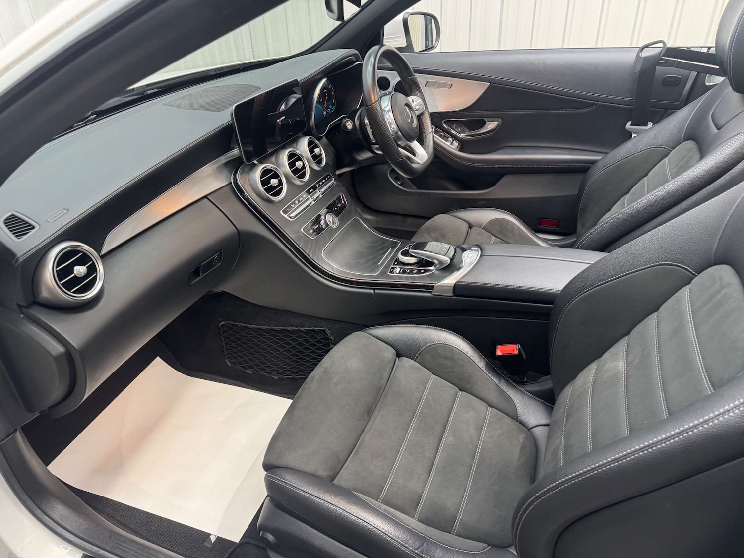 Used Mercedes-Benz C Class 2019 for sale - 76527100: Photo 60