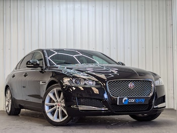 Used Jaguar XF 2017 for sale - 76005375: Photo