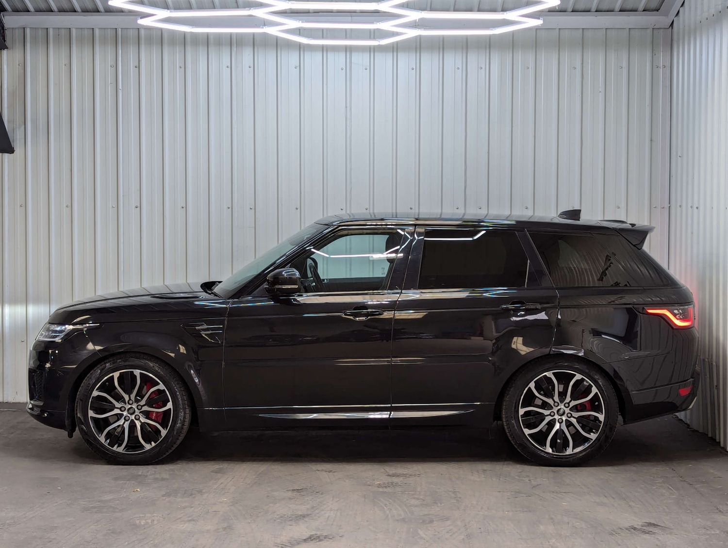 Used Land Rover Range Rover Sport 2020 for sale - 76650396: Photo 17