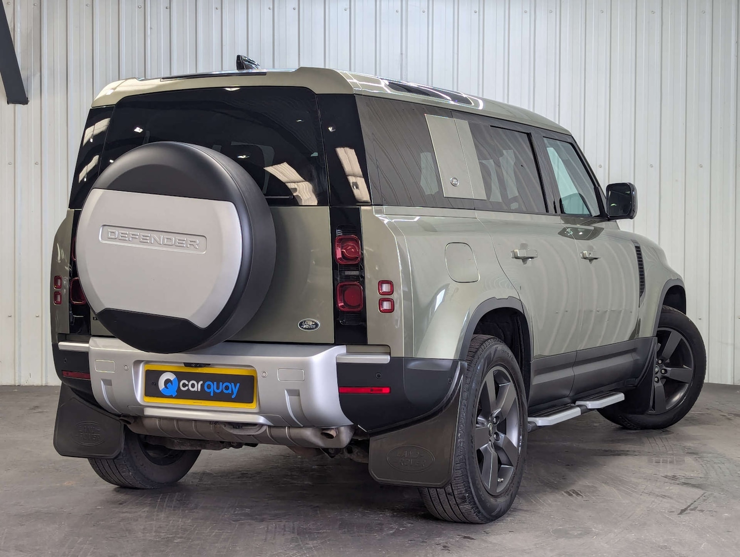 Used Land Rover Defender 2021 for sale - 76600689: Photo 10