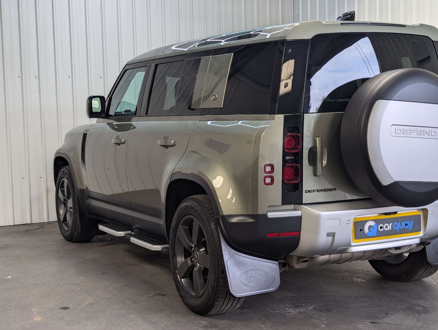 Used Land Rover Defender 2021 for sale - 76600689: Photo 33