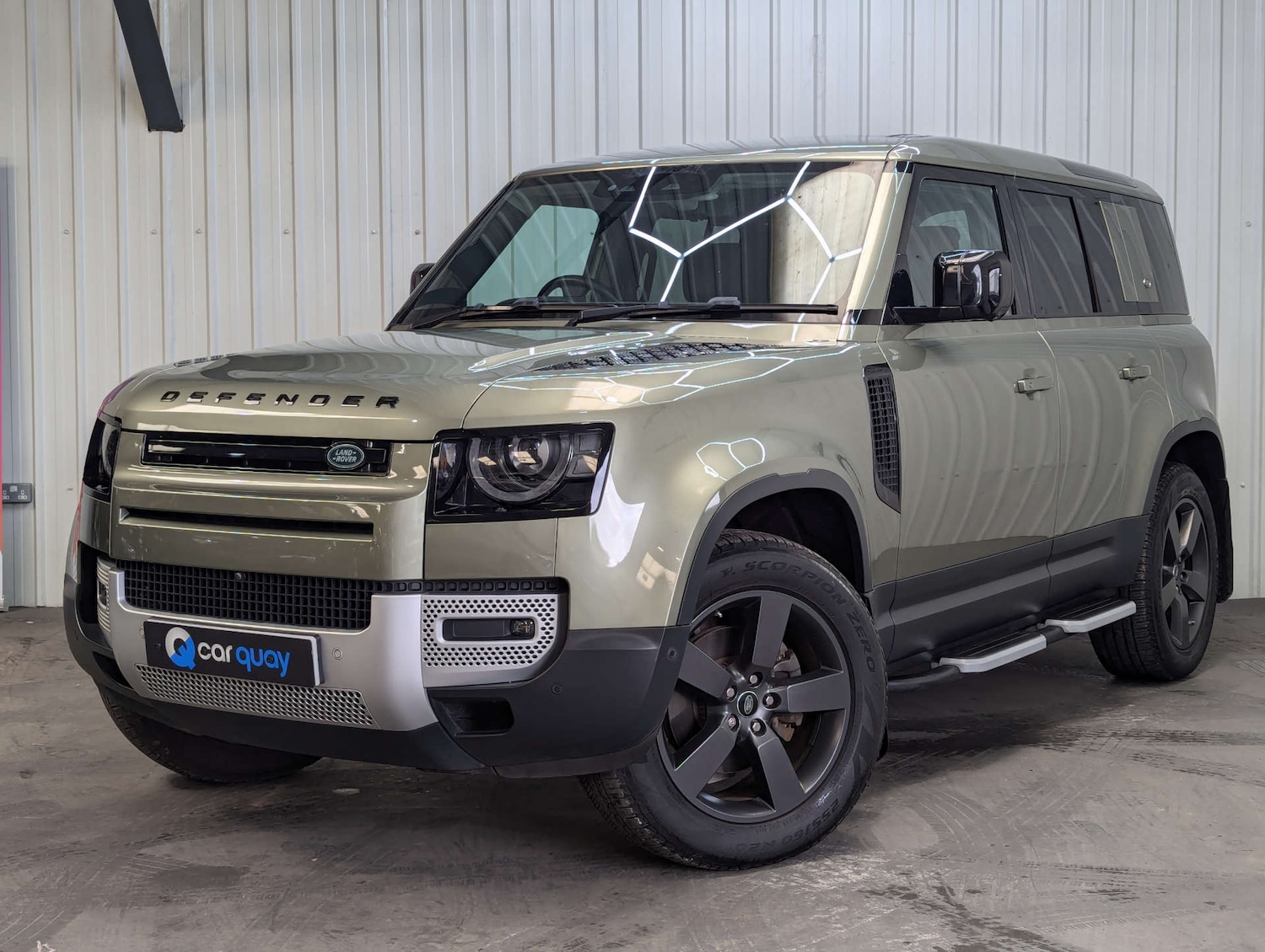 Used Land Rover Defender 2021 for sale - 76600689: Photo 7