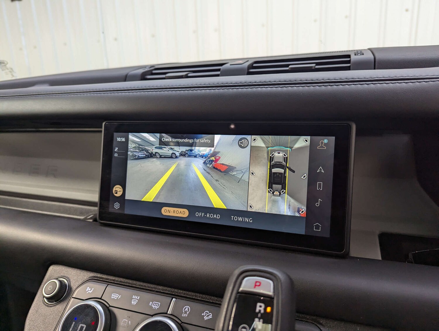 Used Land Rover Defender 2021 for sale - 76600689: Photo 84