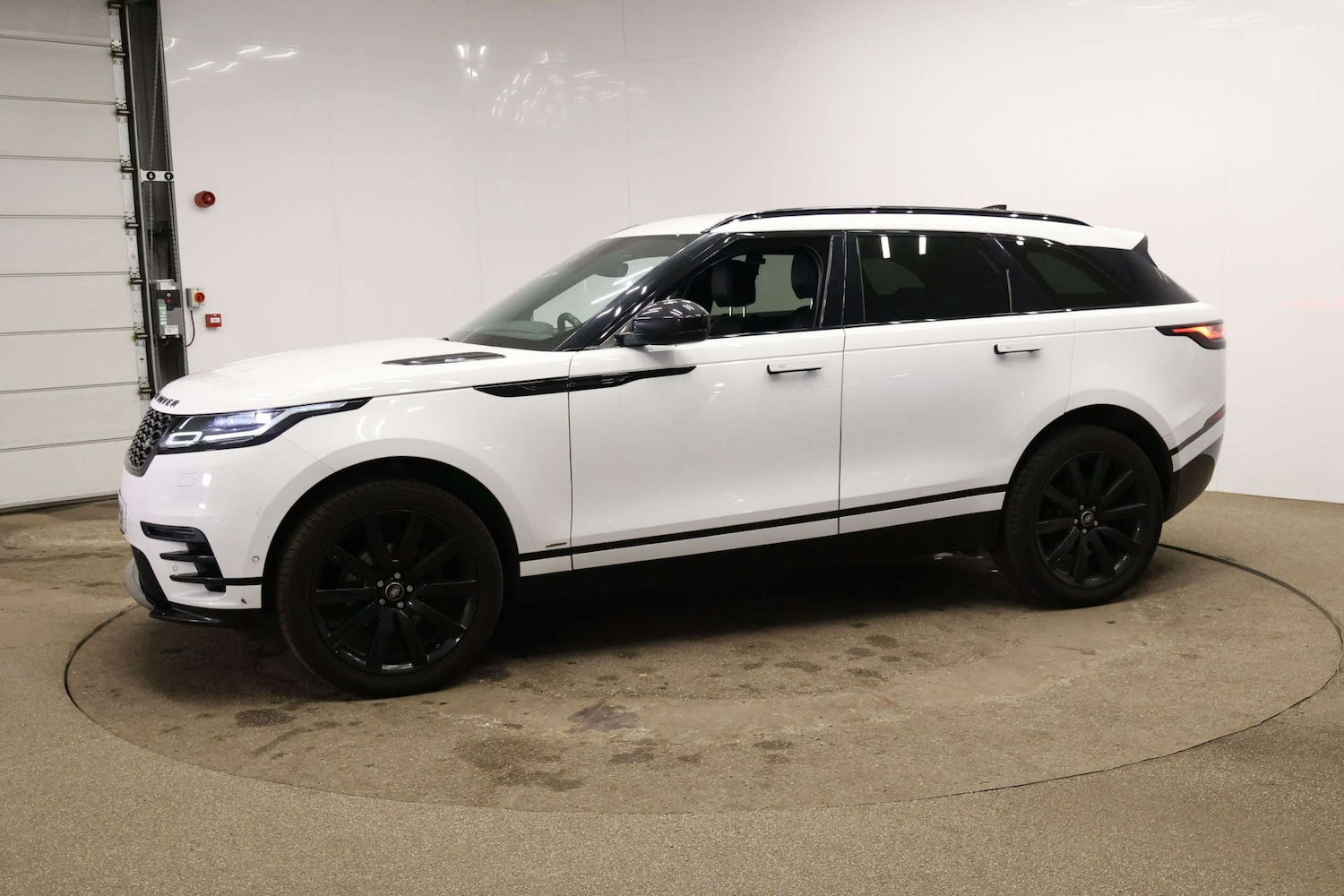 Used Land Rover Range Rover Velar 2019 for sale - 77022519: Photo 15