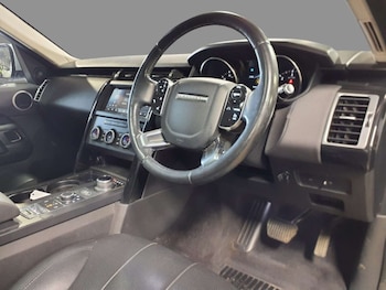 Used Land Rover Discovery 2019 for sale - 78489600: Photo