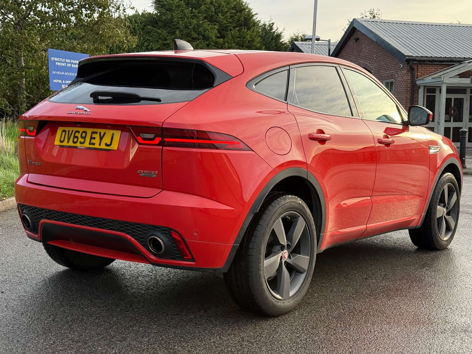 Used Jaguar E-Pace 2019 for sale - 76379075: Photo 17