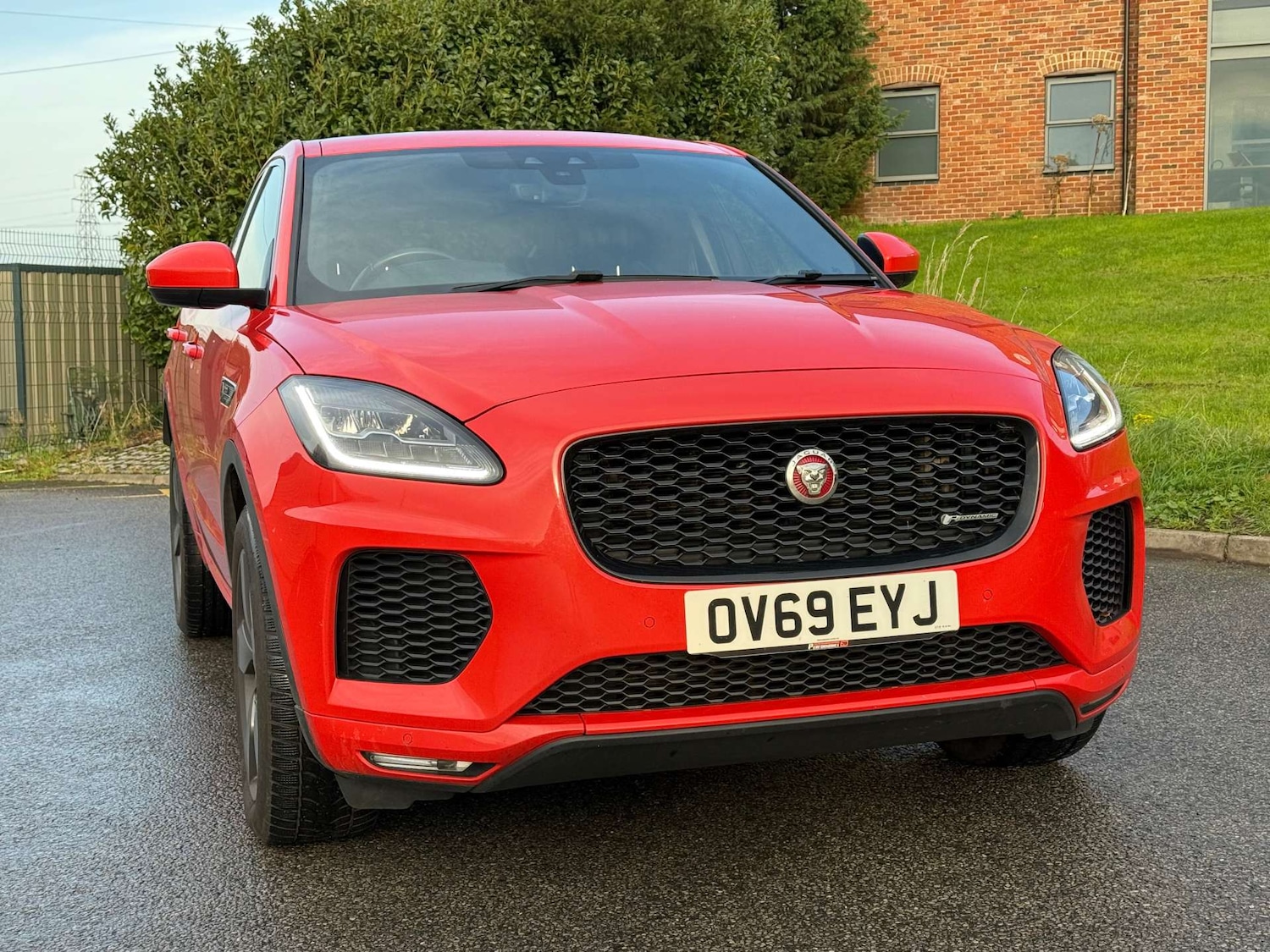 Used Jaguar E-Pace 2019 for sale - 76379075: Photo 5