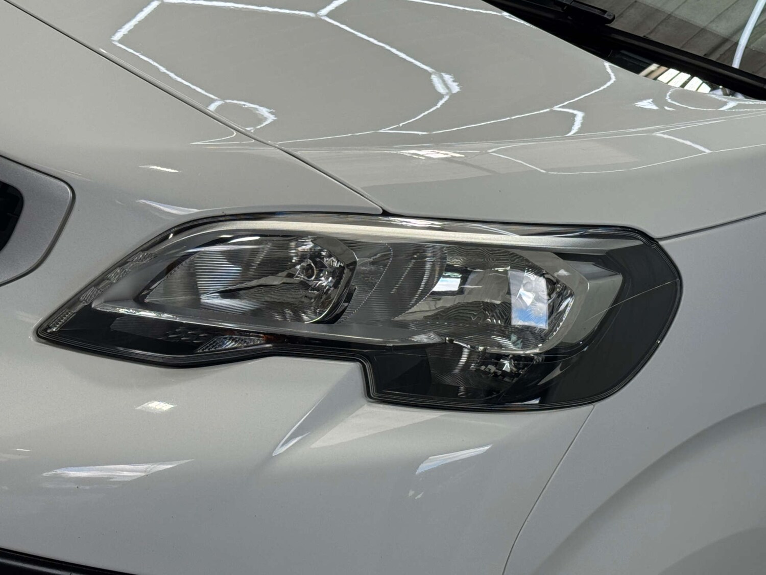 Used Peugeot Expert 2020 for sale - 75973333: Photo 29