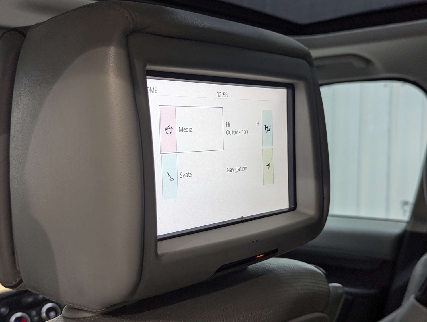 Used Land Rover Discovery 2018 for sale - 77195843: Photo 70