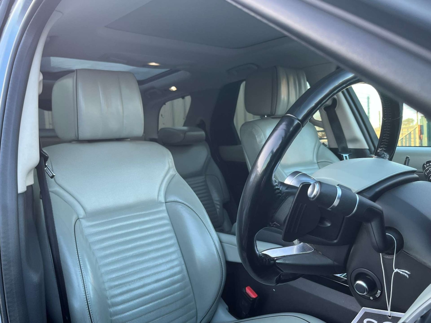 Used Land Rover Discovery 2018 for sale - 77195843: Photo 9