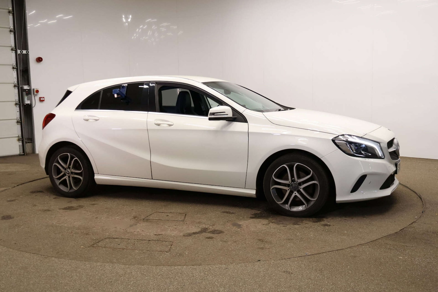Used Mercedes-Benz A-Class 2018 for sale - 76343752: Photo 7