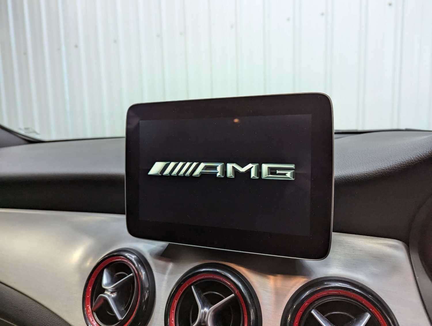 Used Mercedes-Benz GLA 2017 for sale - 76588256: Photo 84